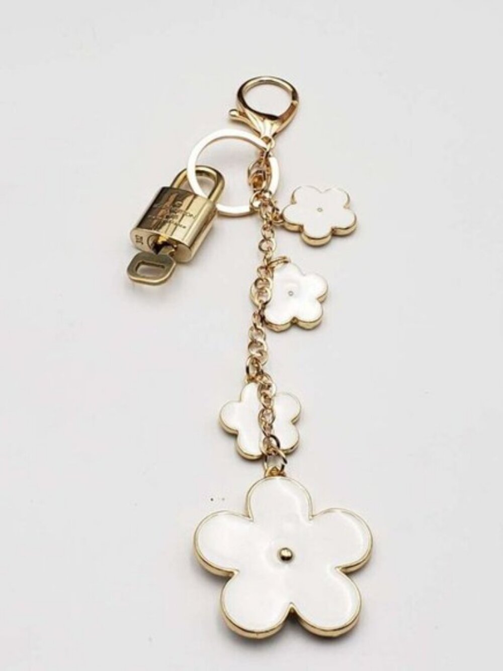Louis Vuitton Gold Lock 🔒 Authentic LV Key + Unbranded Flower Bag Charm - Picture 2 of 6